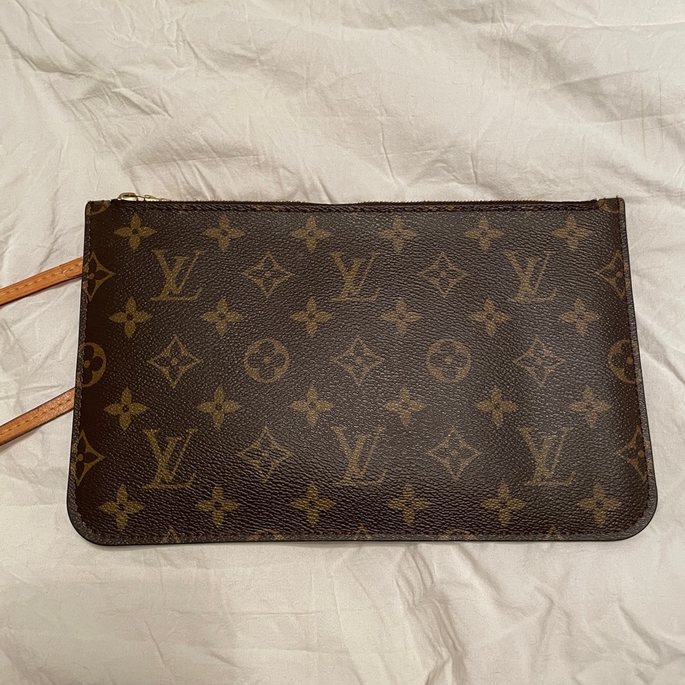 Louis Vuitton Neverfull pouch, wristlet